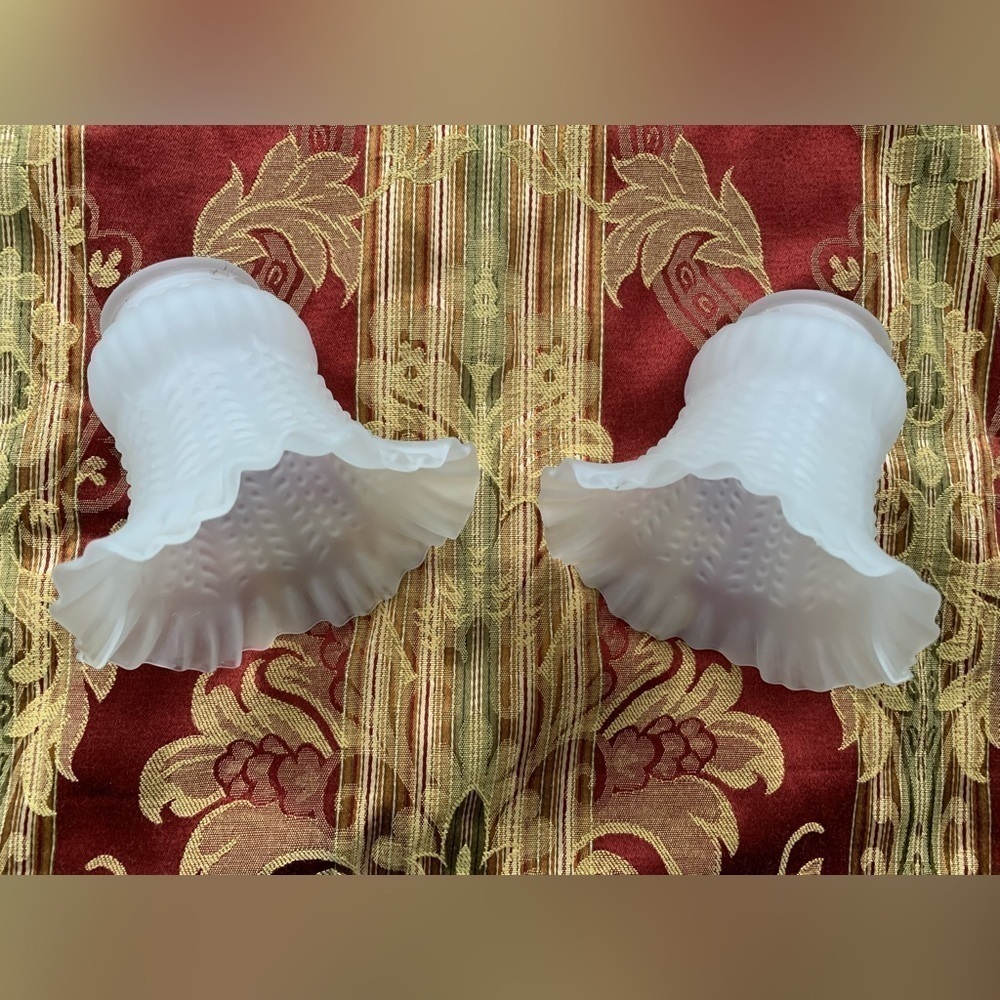 Vintage Set of 2 Glass Frosted Ruffled Edge Ceiling Fan/Lamp Shades